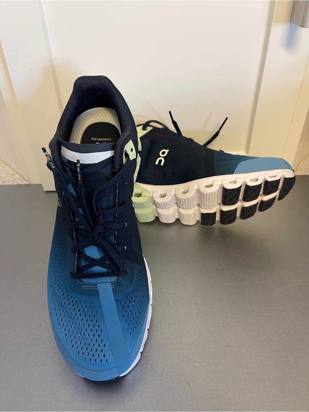 On Cloudflow Men's Performance Running Shoes Ink/Meadow - Sz 9.5 - NIB - Picture 8 of 11